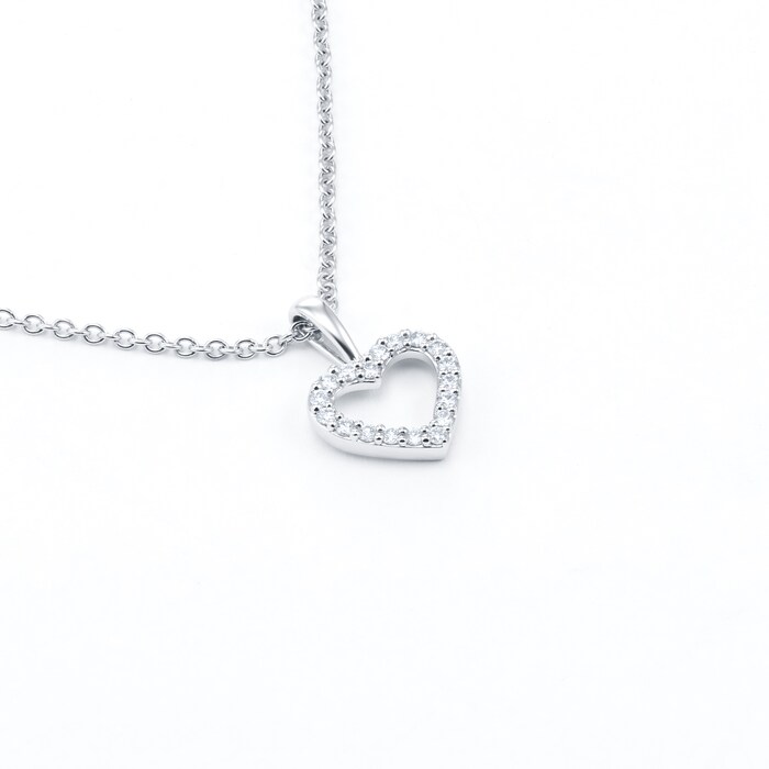 Mayors 18k White Gold 0.12cttw Diamond Heart Pendant