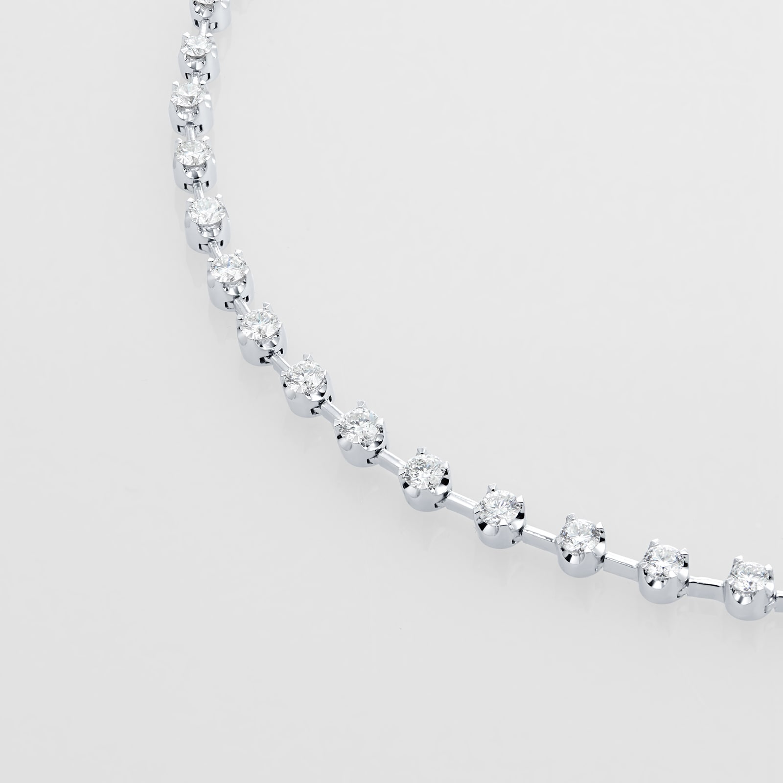Mayors 18k White Gold 1.91cttw Bezel Set Diamond Station Necklace