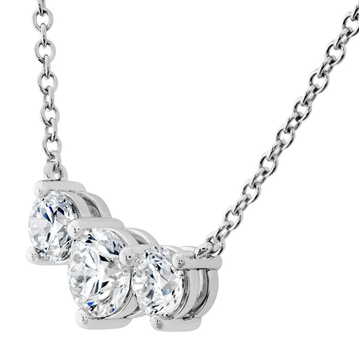 Mayors 18k White Gold 0.89cttw Diamond 3 Stone Necklace