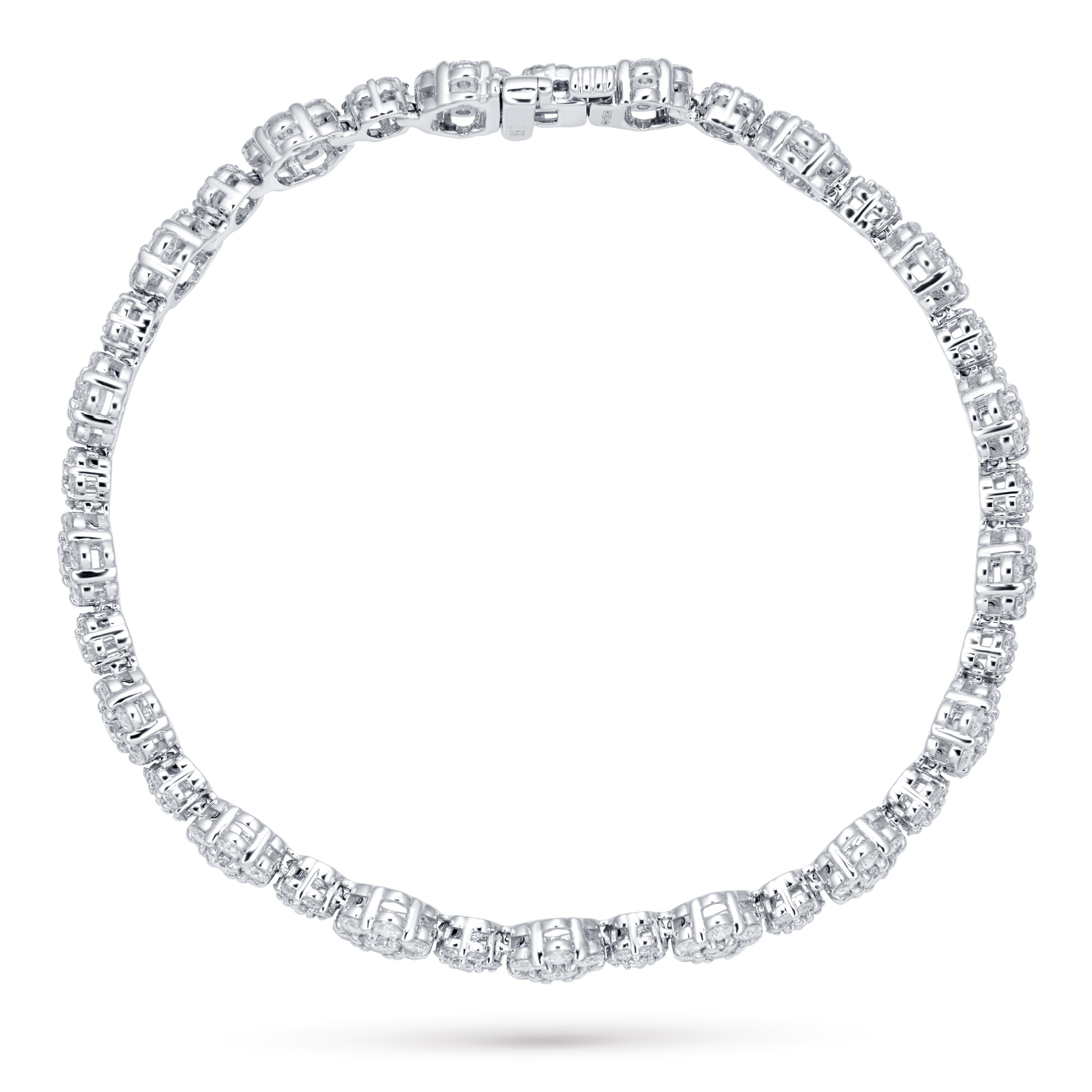 Mappin & Webb 18ct White Gold 5.75ct Diamond Floral Bracelet Mappin & Webb 18ct White Gold 5.75ct Diamond Floral Bracelet