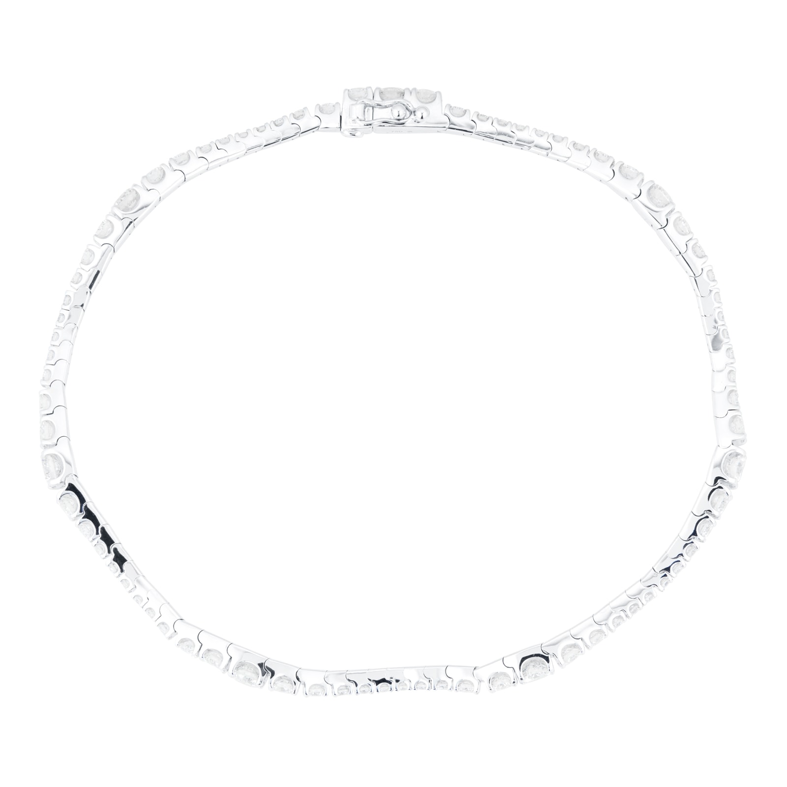 Goldsmiths 18ct White Gold 2.73ct Diamond Fancy Line Bracelet Goldsmiths 18ct White Gold 2.73ct Diamond Fancy Line Bracelet