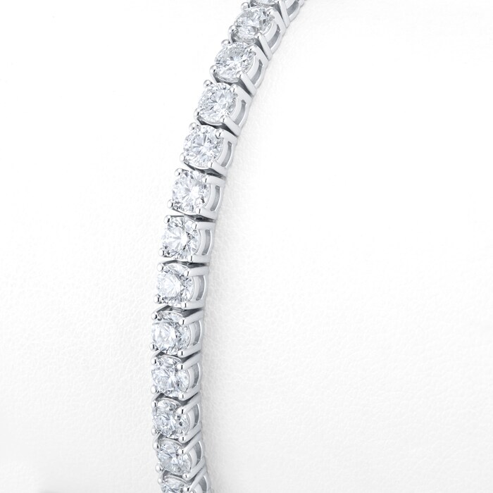 Mappin & Webb 18ct White Gold 8.55cttw Diamond Bracelet