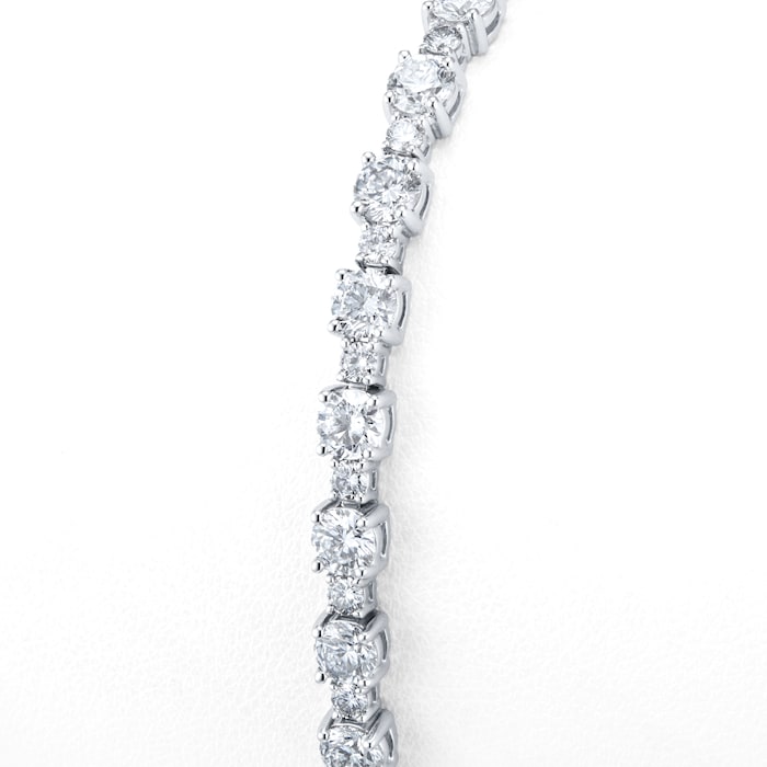 Mappin & Webb 18ct White Gold 7.11cttw Diamond Bracelet