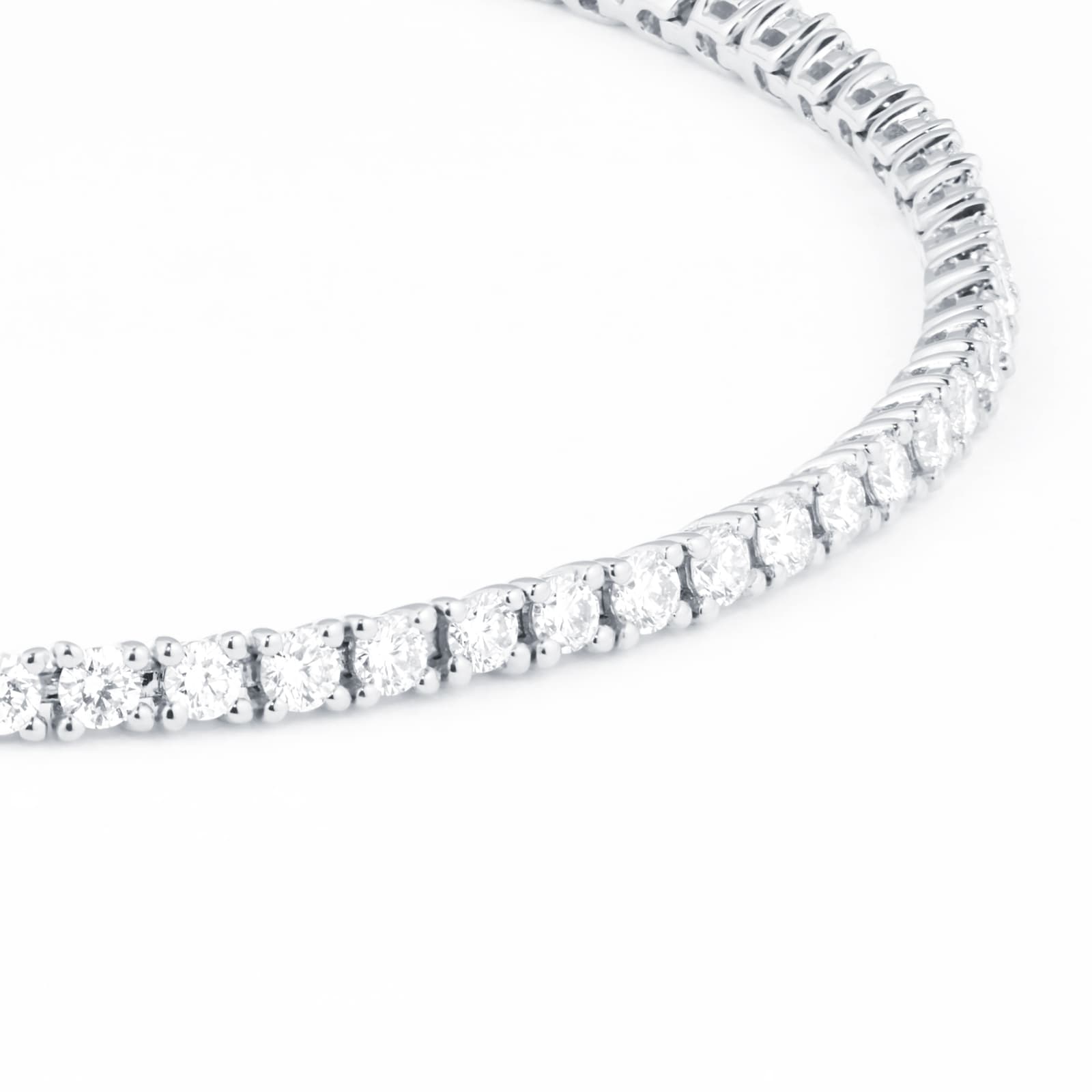 Mappin & Webb 18ct White Gold 2cttw Diamond Tennis Bracelet