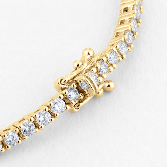 Goldsmiths 18ct Yellow Gold 2.00cttw Diamond Line Bracelet