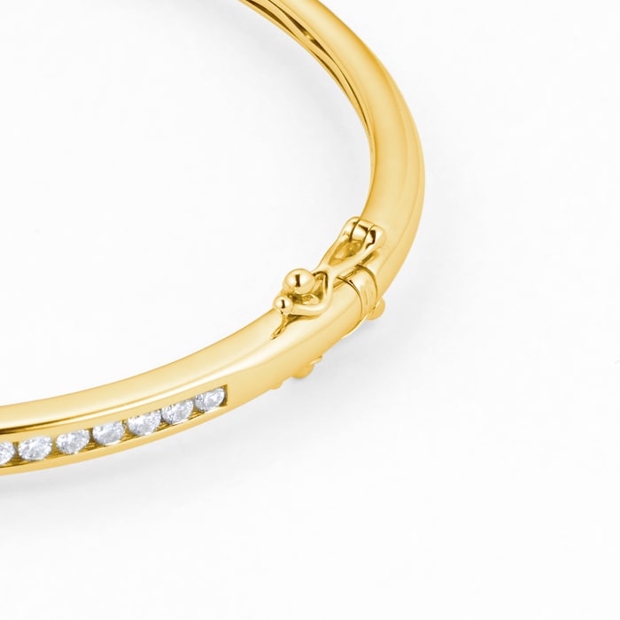 Goldsmiths 18ct Yellow Gold Diamond Channel Set Bangle