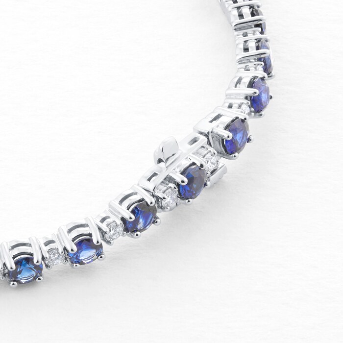 Mappin & Webb 18ct White Gold Sapphire & 1.10cttw Diamond Bracelet