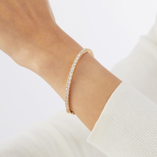 Best Luxury 
18ct Yellow Gold 2.50cttw Diamond Bangle