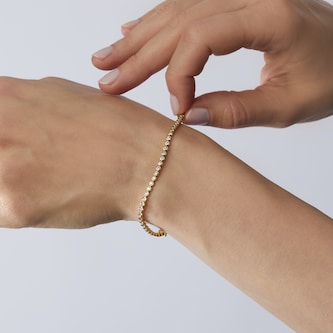 Goldsmiths 18ct Yellow Gold 1.50ct Diamond Bezel Line Bracelet Goldsmiths 18ct Yellow Gold 1.50ct Diamond Bezel Line Bracelet