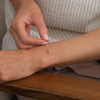 Goldsmiths 9ct Yellow Gold Peridot Birthstone Bracelet