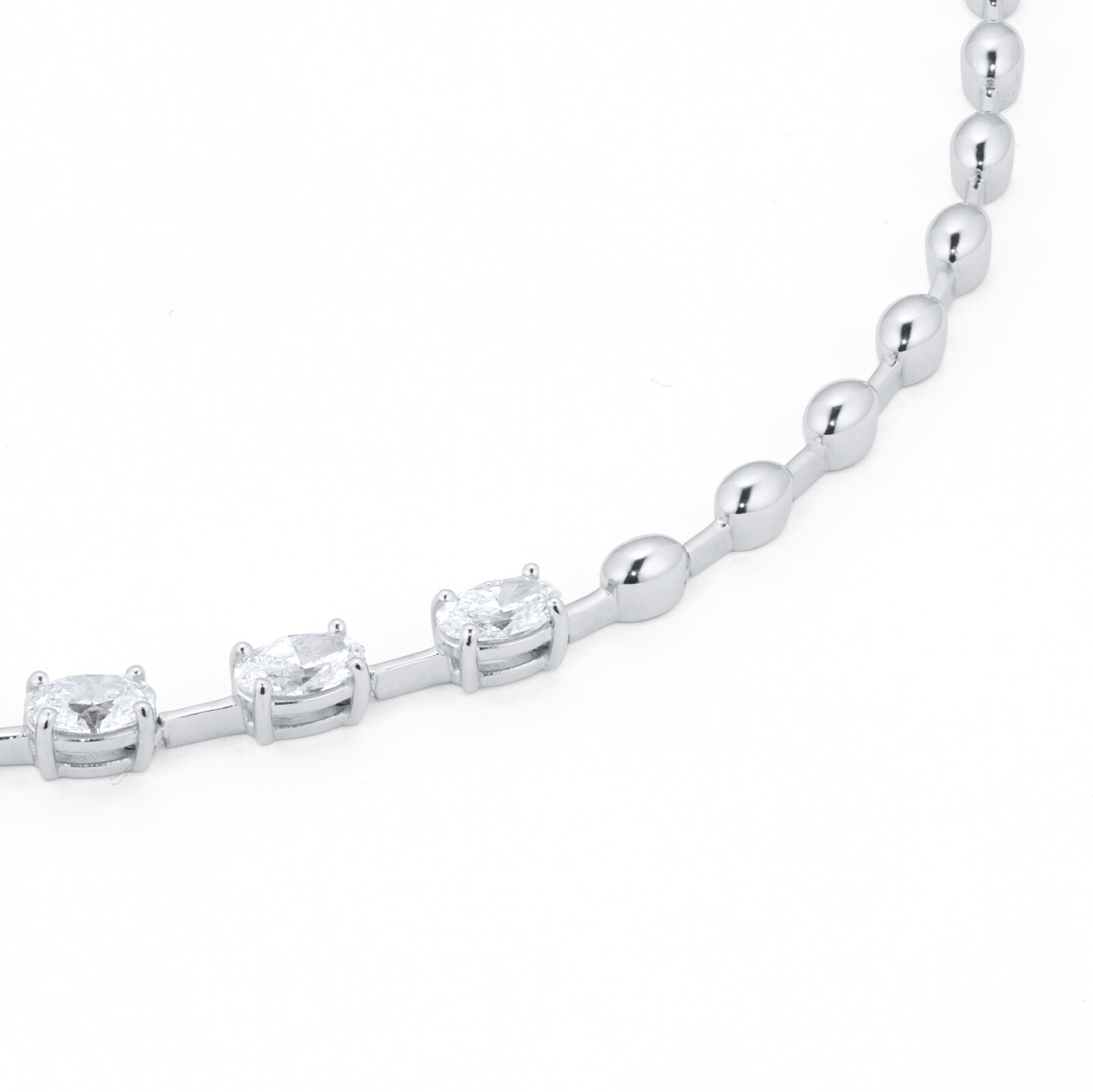 Mappin & Webb 18ct White Gold 6.09cttw Oval Cut Diamond Necklace