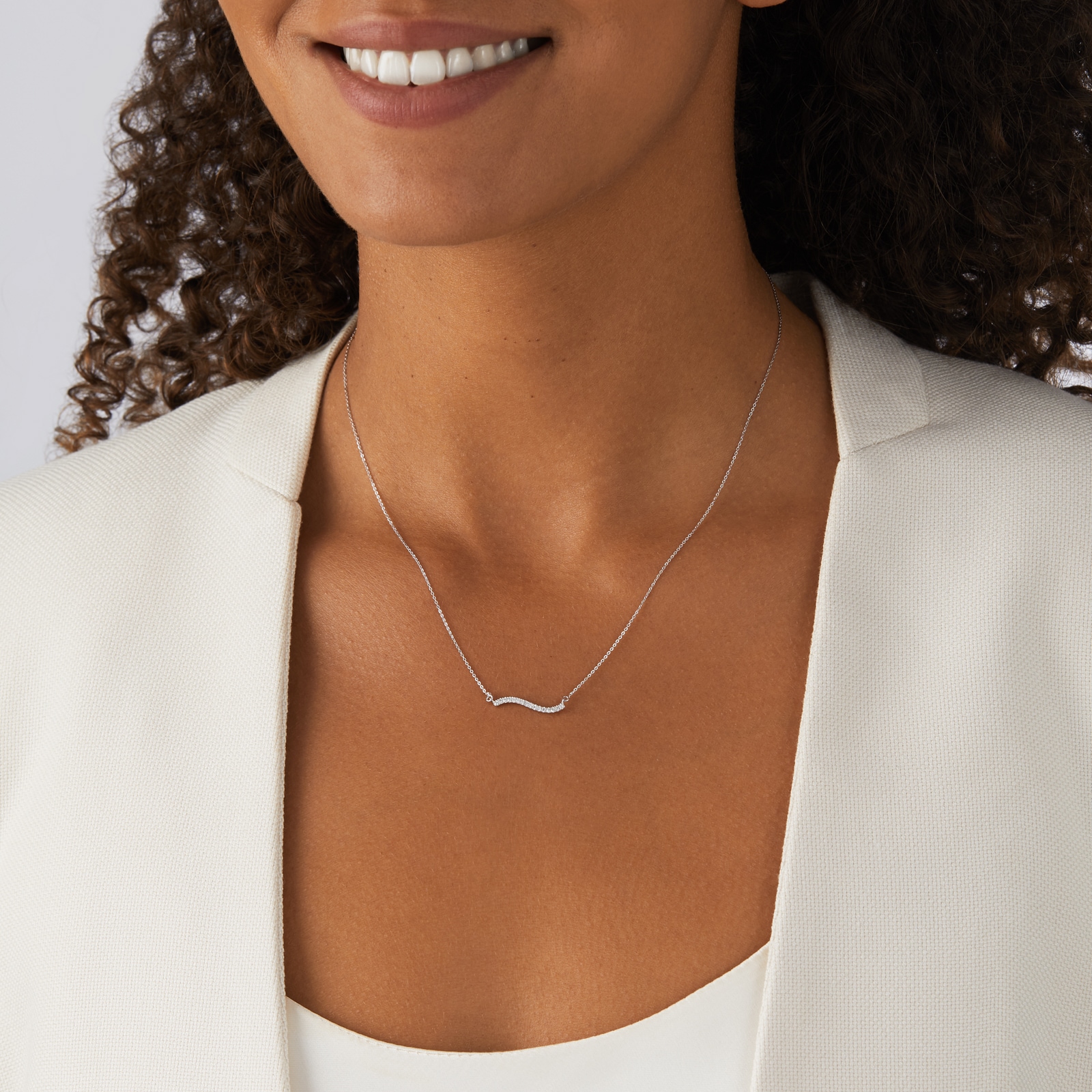 Goldsmiths 9ct White Gold 0.10cttw Diamond Necklace