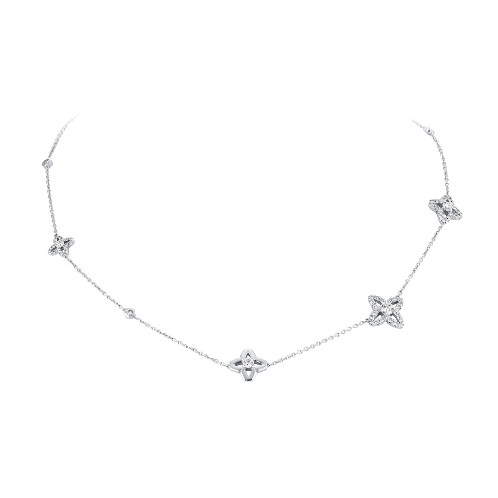 Mappin & Webb 18ct White Gold 1.35cttw Diamond Floral Necklace