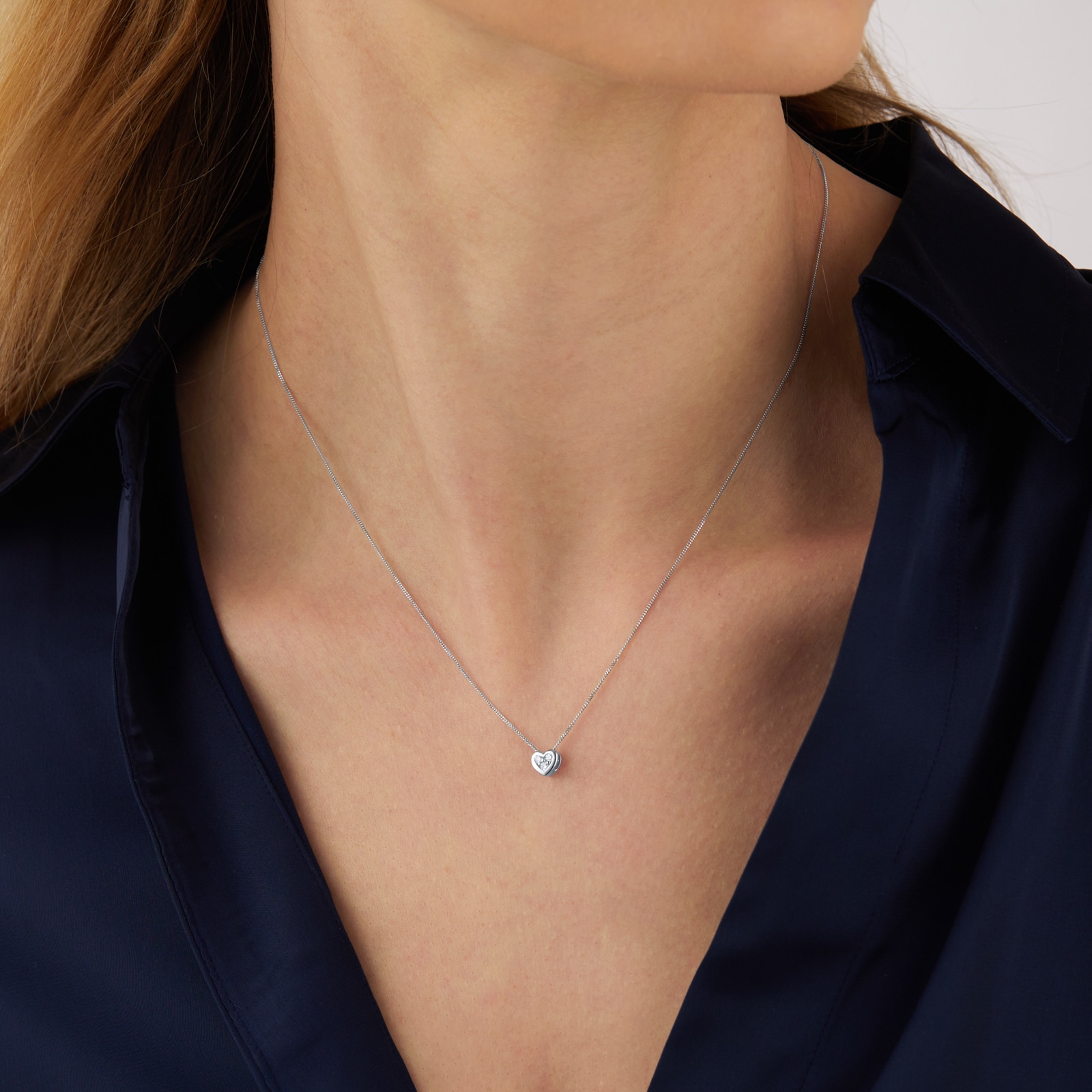 Goldsmiths 9ct White Gold Diamond Set Heart Pendant