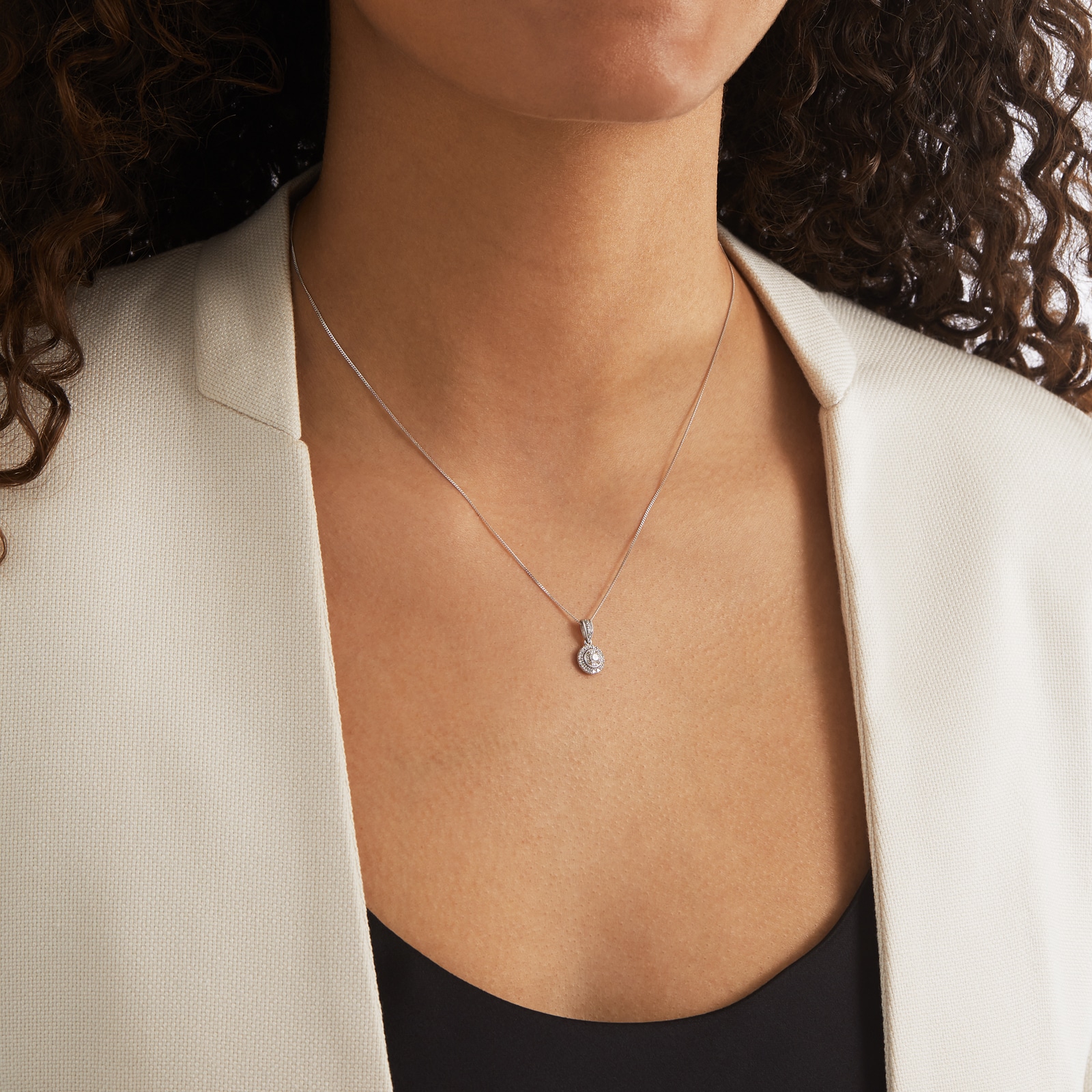 Goldsmiths 9ct White Gold 0.20cttw Diamond Halo Pendant