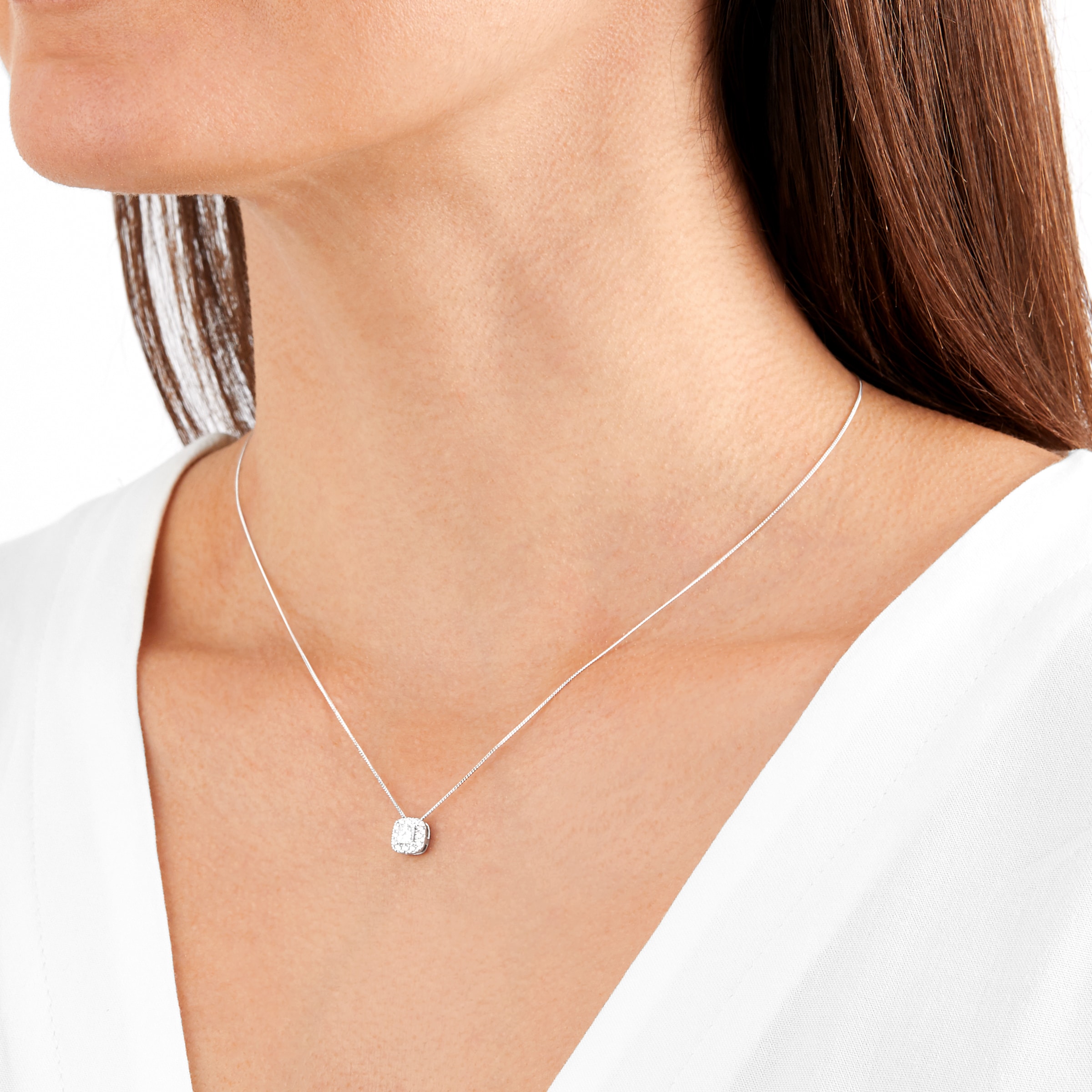 Simple single diamond on sale necklace