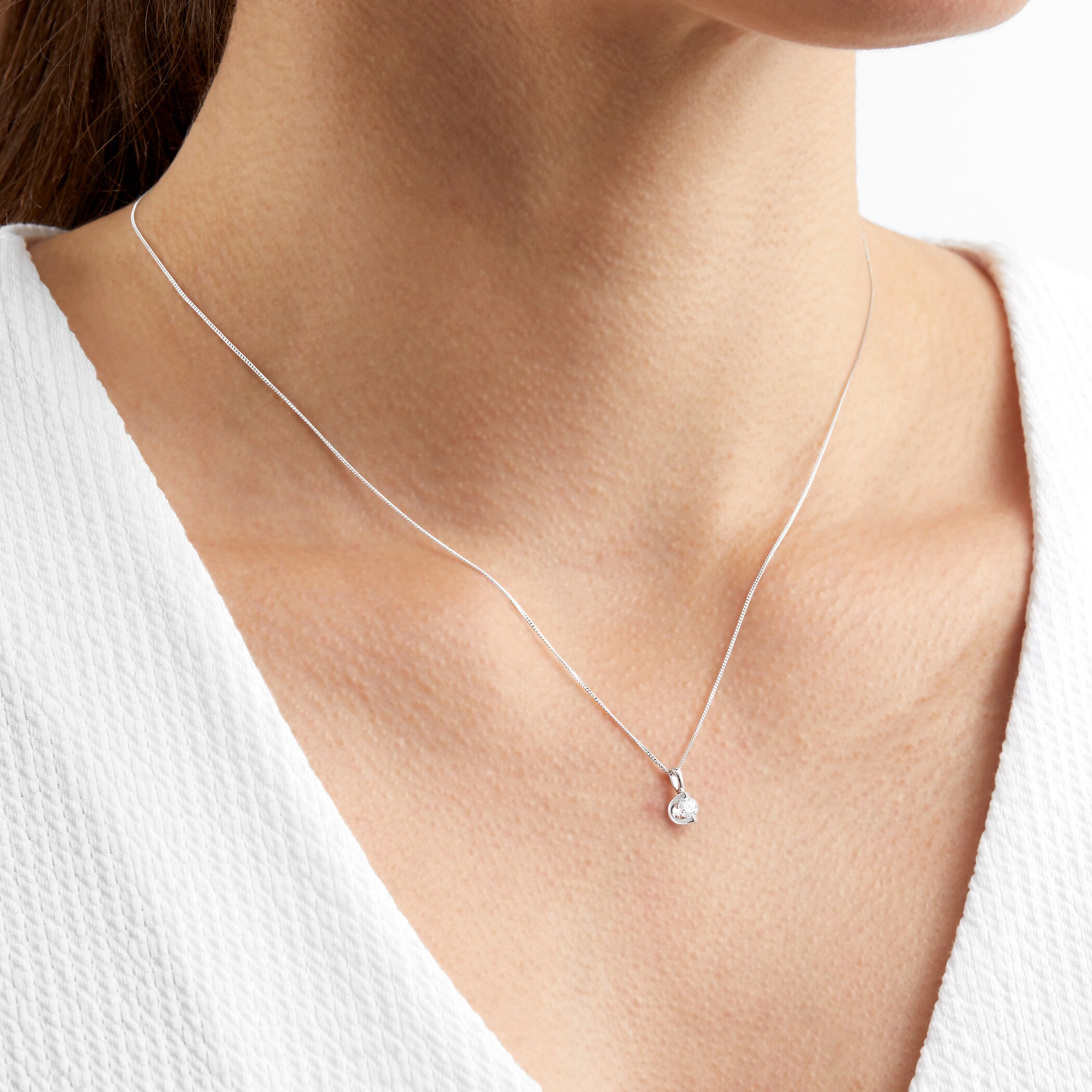 Goldsmiths 9ct White Gold 0.15ct Tension Set Goldsmiths Brightest Diamond Pendant Goldsmiths 9ct White Gold 0.15ct Tension Set Goldsmiths Brightest Diamond Pendant
