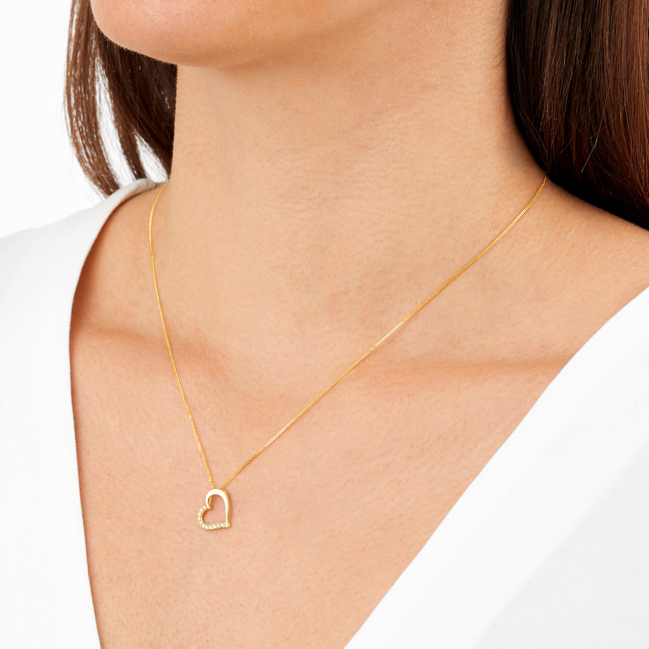 Goldsmiths 9ct Yellow Gold 0.08ct Diamond Heart Pendant