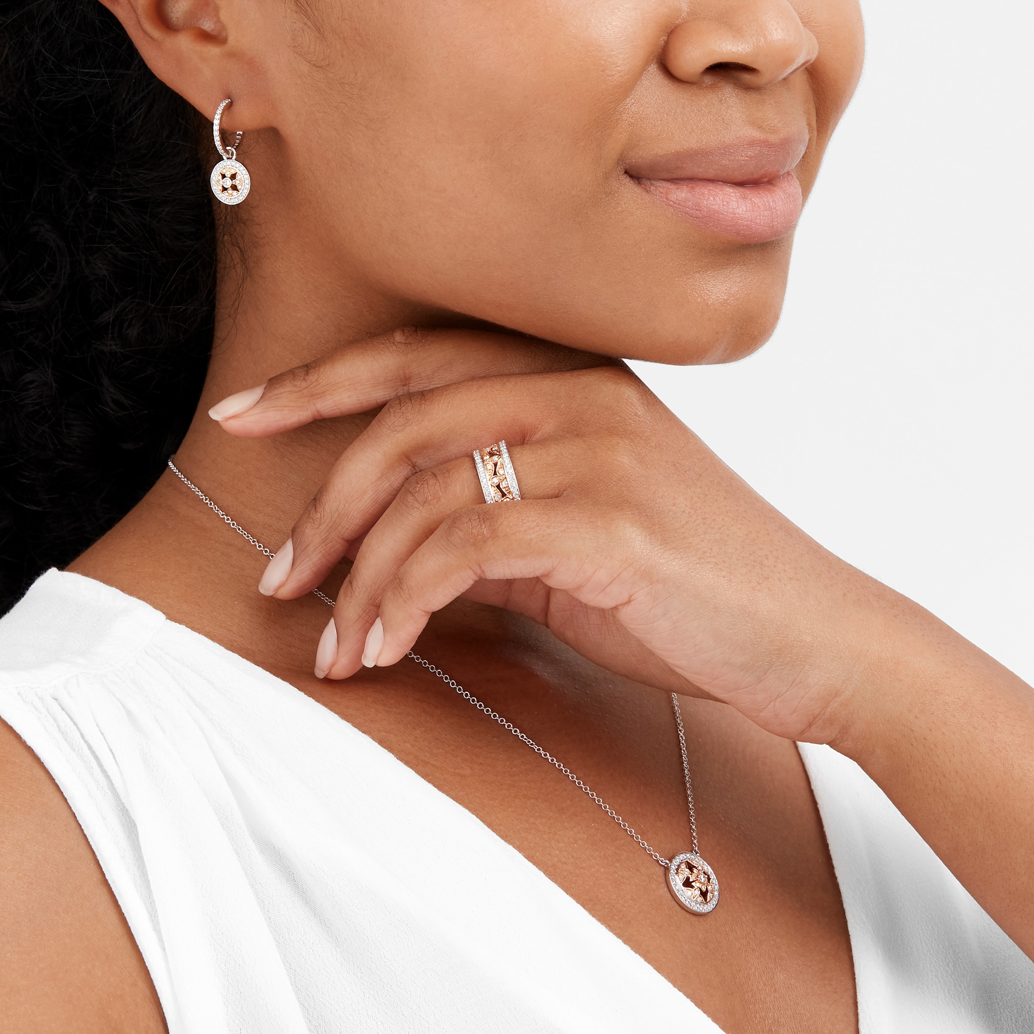 Mappin & Webb Empress 18ct White & Rose Gold 0.40cttw Diamond Pendant Mappin & Webb Empress 18ct White & Rose Gold 0.40cttw Diamond Pendant