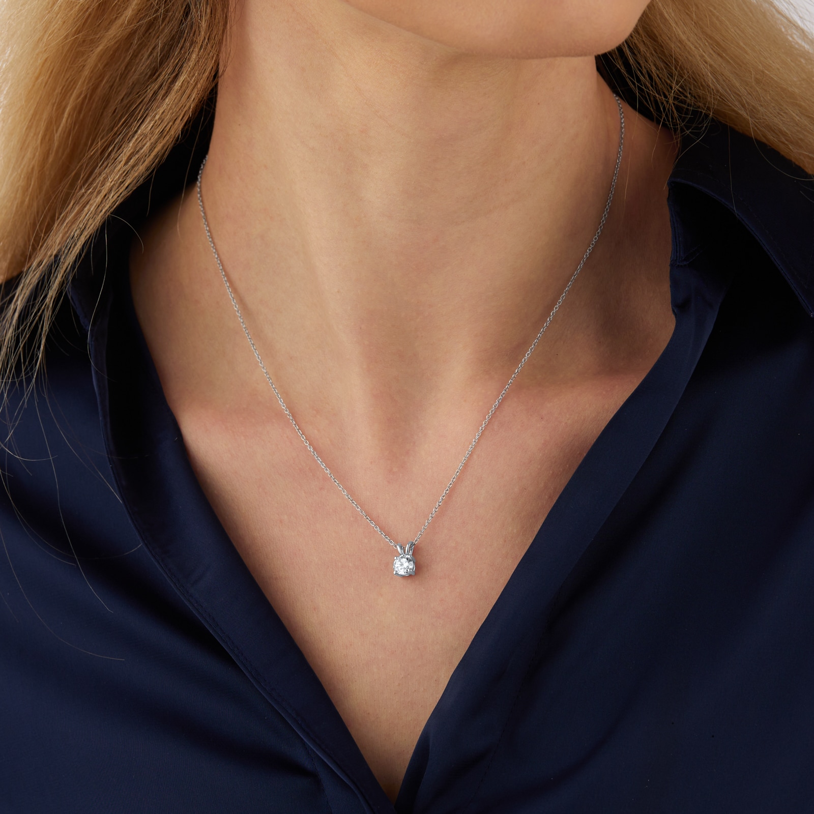 Goldsmiths Platinum 0.70ct Diamond Solitaire Pendant