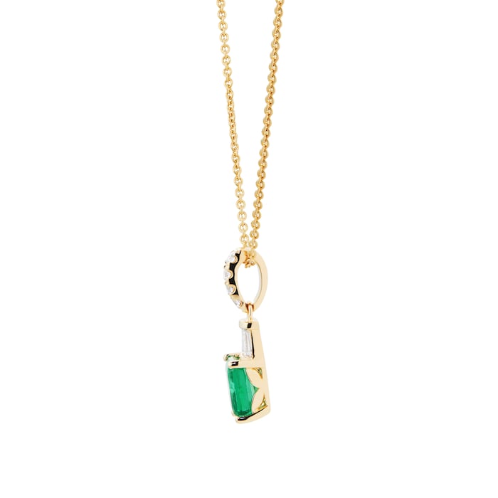 Goldsmiths 18ct Yellow Gold 0.20cttw Diamond & Emerald Pendant