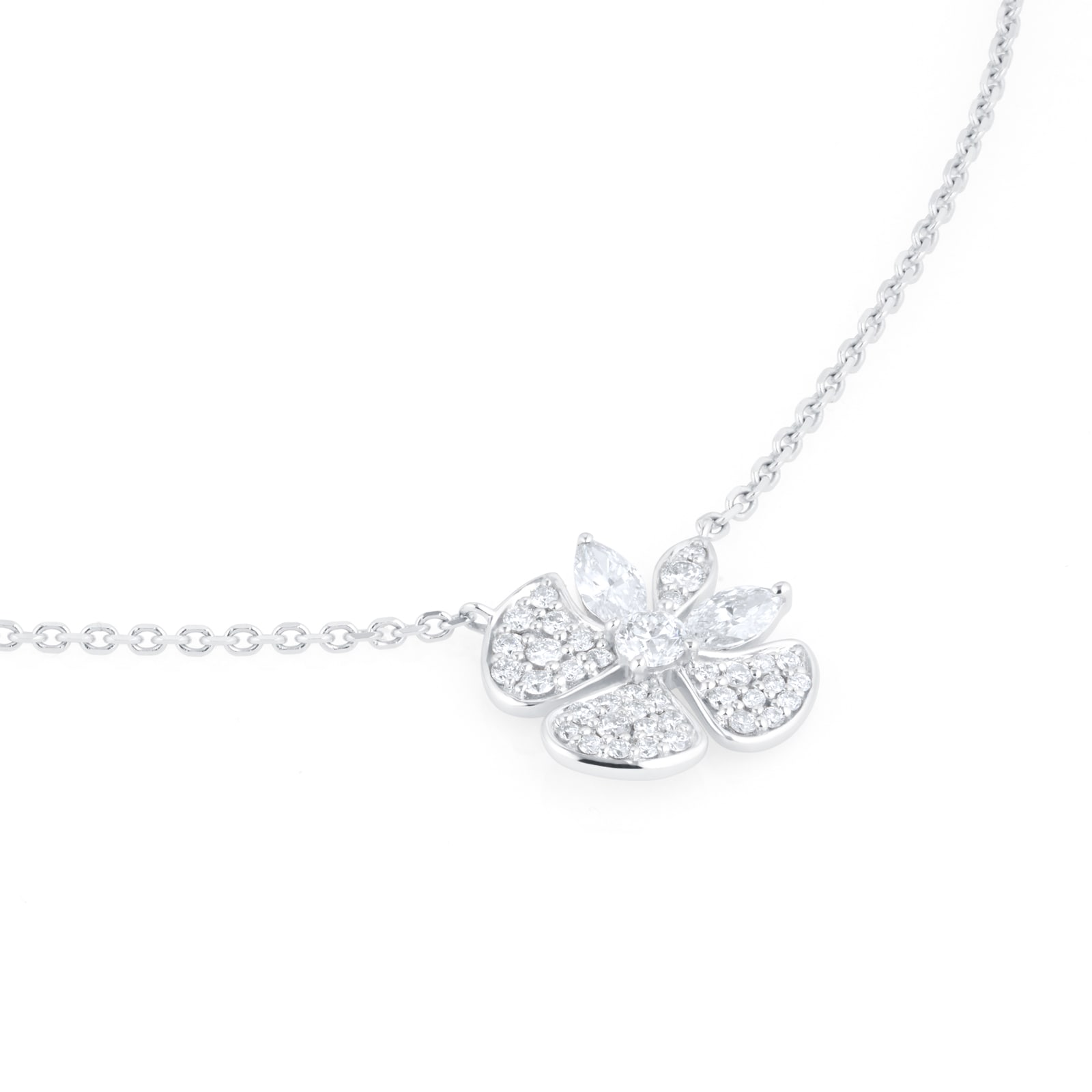 Mappin & Webb Vinea 18ct White Gold 0.70cttw Diamond Pave Petal Pendant Mappin & Webb Vinea 18ct White Gold 0.70cttw Diamond Pave Petal Pendant