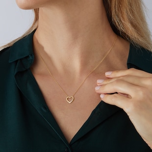 Best Luxury 
18ct Yellow Gold 0.04ct Diamond Heart Pendant