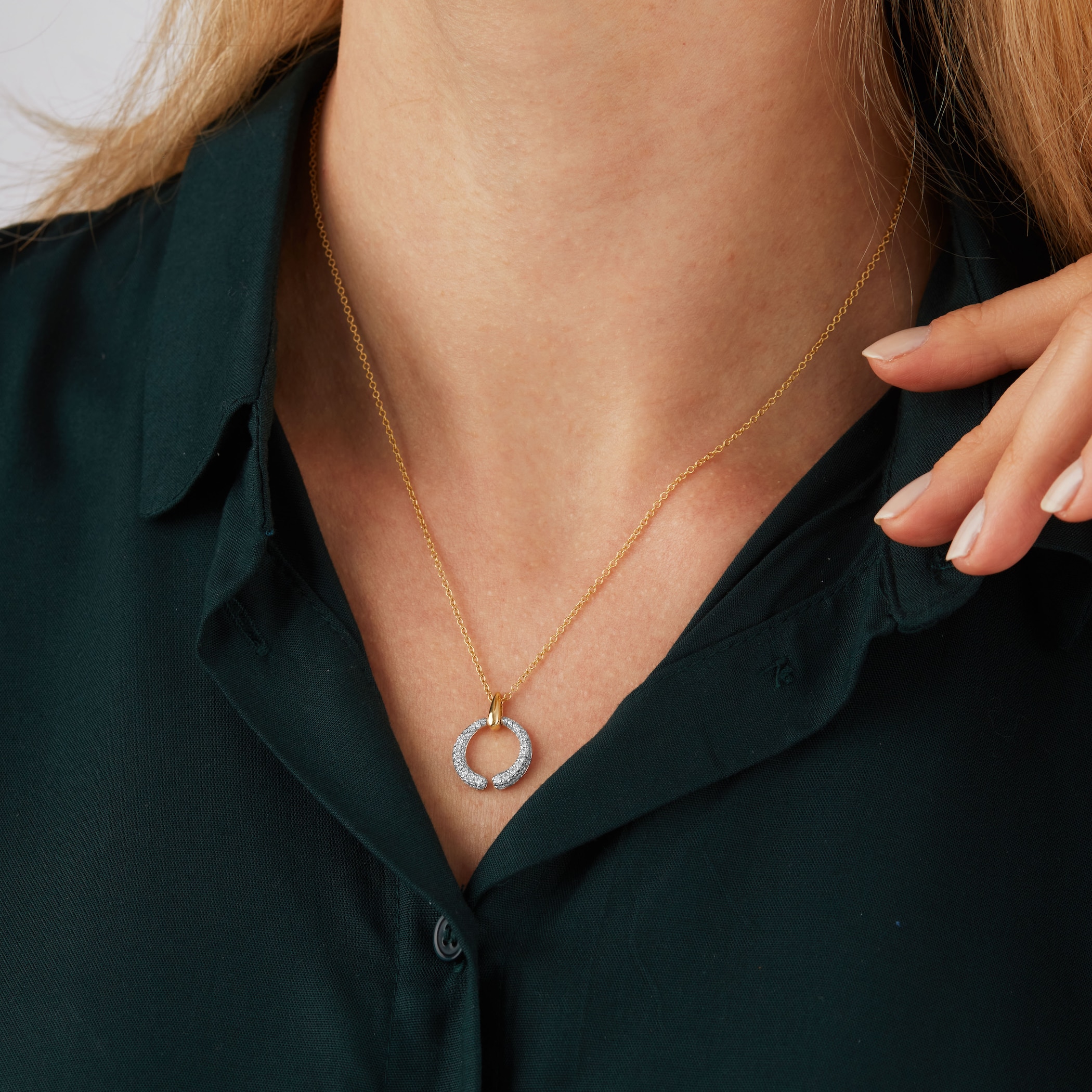 Mappin & Webb Libretto 18ct Yellow Gold 0.50cttw Diamond Pave Pendant Mappin & Webb Libretto 18ct Yellow Gold 0.50cttw Diamond Pave Pendant
