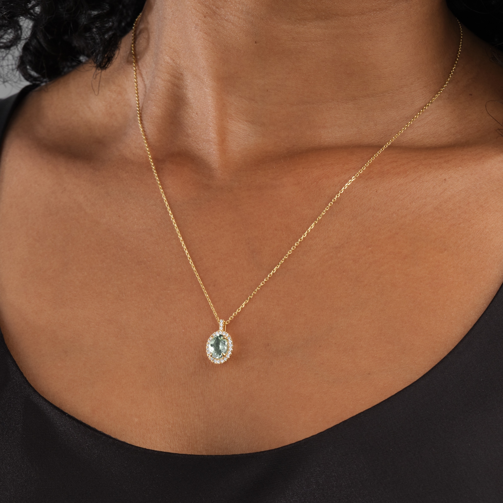 Mappin 
Webb 18ct Yellow Gold Green Amethyst 
0.13cttw Diamond Pendant