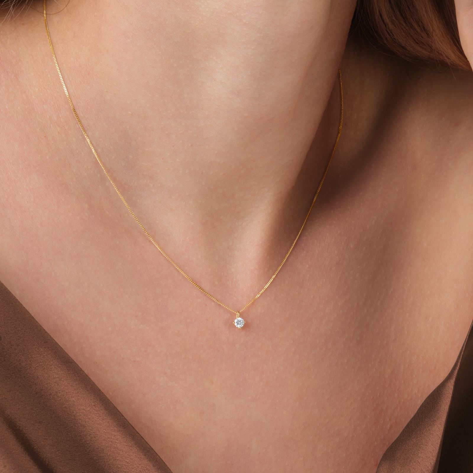 Goldsmiths 9ct Yellow Gold 0.20cttw Brilliant Cut Diamond Solitaire Pendant Goldsmiths 9ct Yellow Gold 0.20cttw Brilliant Cut Diamond Solitaire Pendant