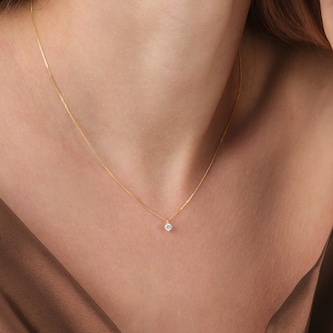 Goldsmiths 9ct Yellow Gold 0.20cttw Brilliant Cut Diamond Solitaire Pendant Goldsmiths 9ct Yellow Gold 0.20cttw Brilliant Cut Diamond Solitaire Pendant