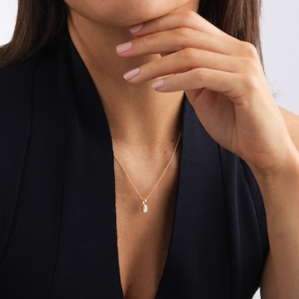 Mappin & Webb 18ct Yellow Gold 0.70cttw GIA Oval Cut Diamond Pendant