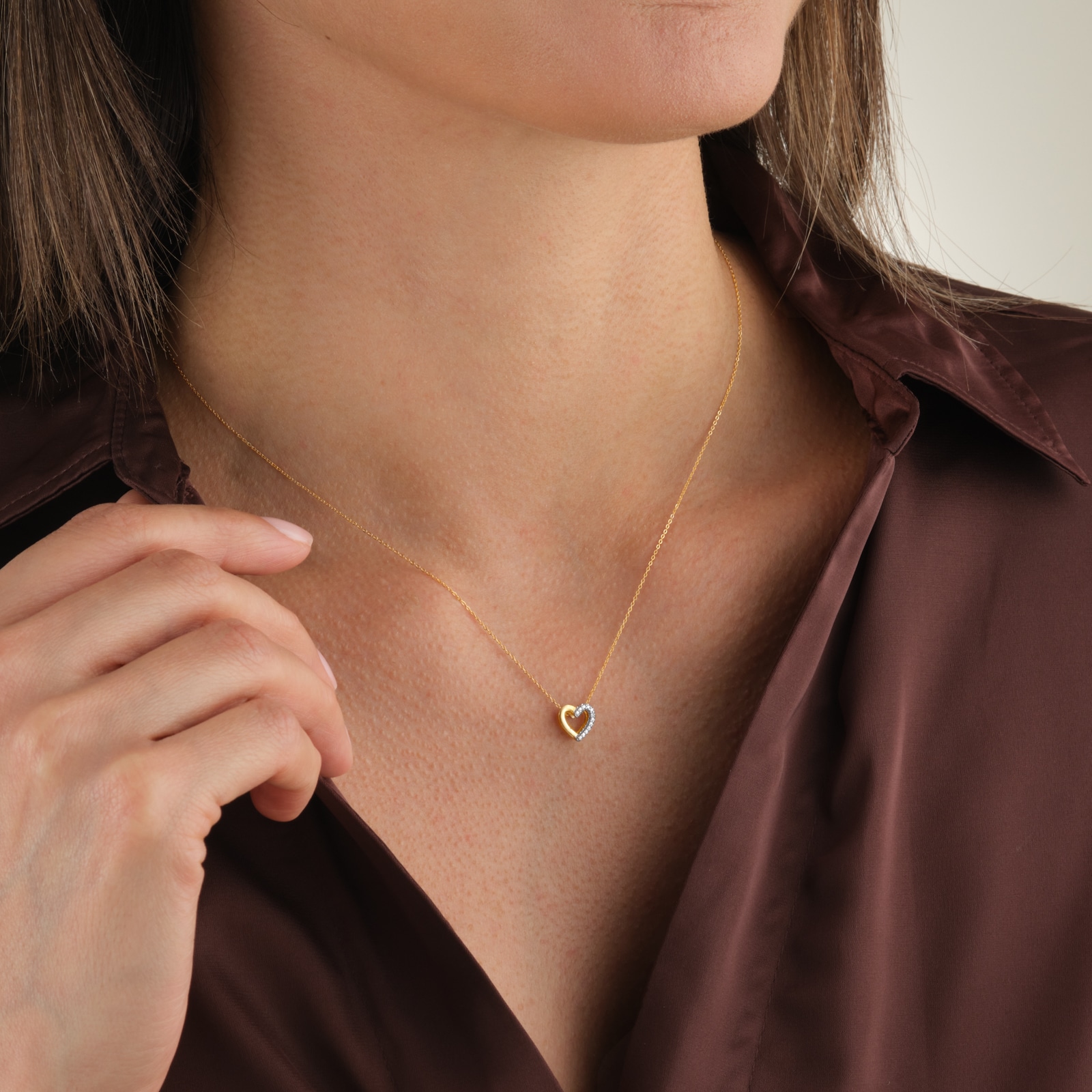 Goldsmiths 9ct Yellow Gold Diamond Heart Pendant