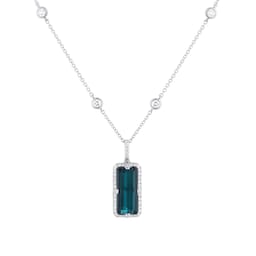 12143823 - 18ct White Gold 0.30ct Diamond & 5.06cttw Green Tourmaline Pendant