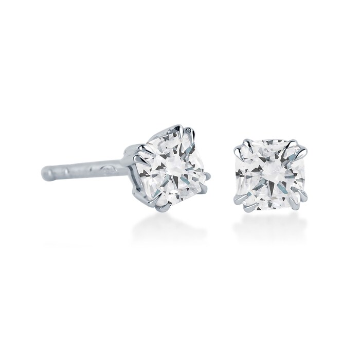 Mappin & Webb Platinum 0.60 Carat Total Weight Diamond Stud Earrings