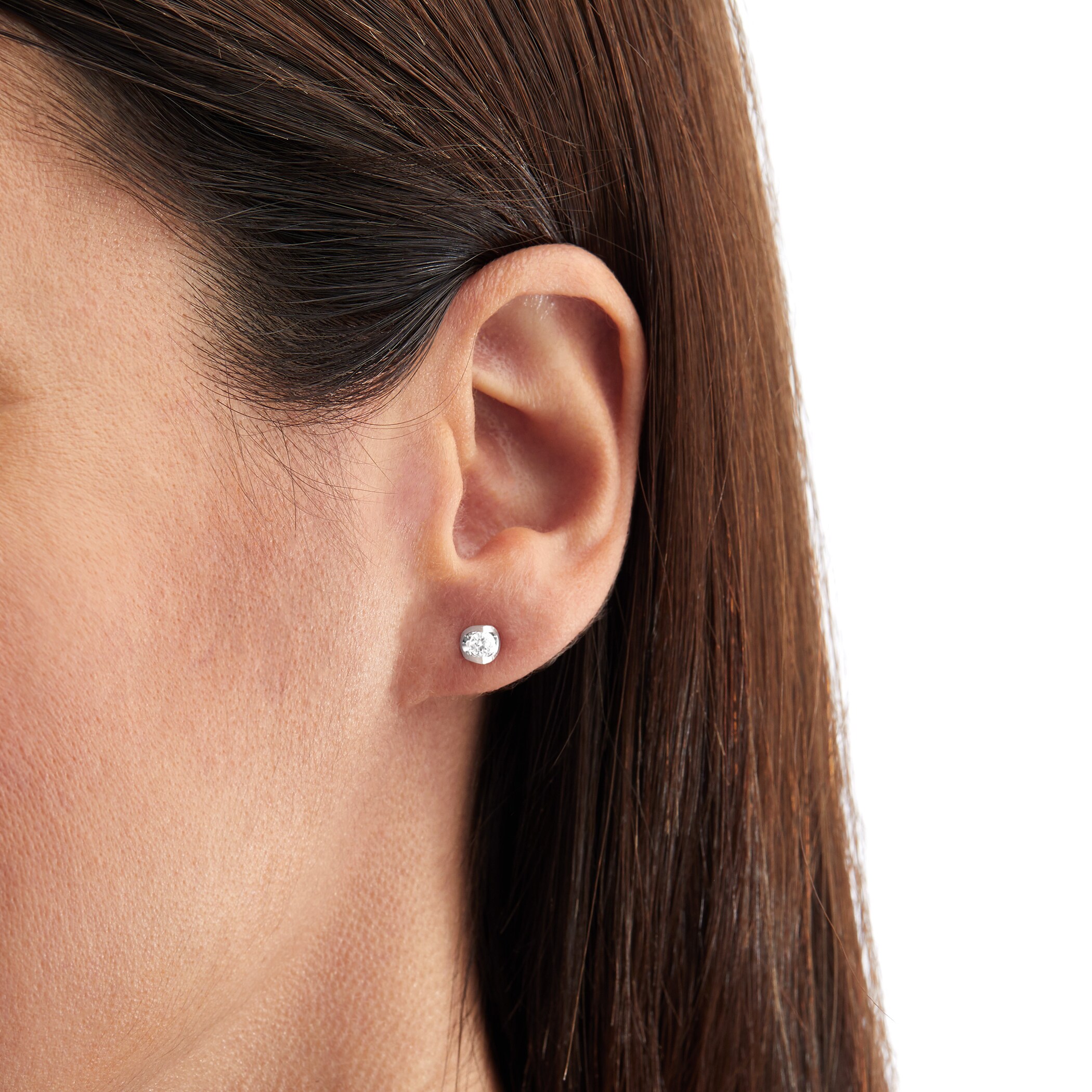 Goldsmiths 18ct White Gold 0.30ct Tension Set Goldsmiths Brightest Diamond Earrings Goldsmiths 18ct White Gold 0.30ct Tension Set Goldsmiths Brightest Diamond Earrings