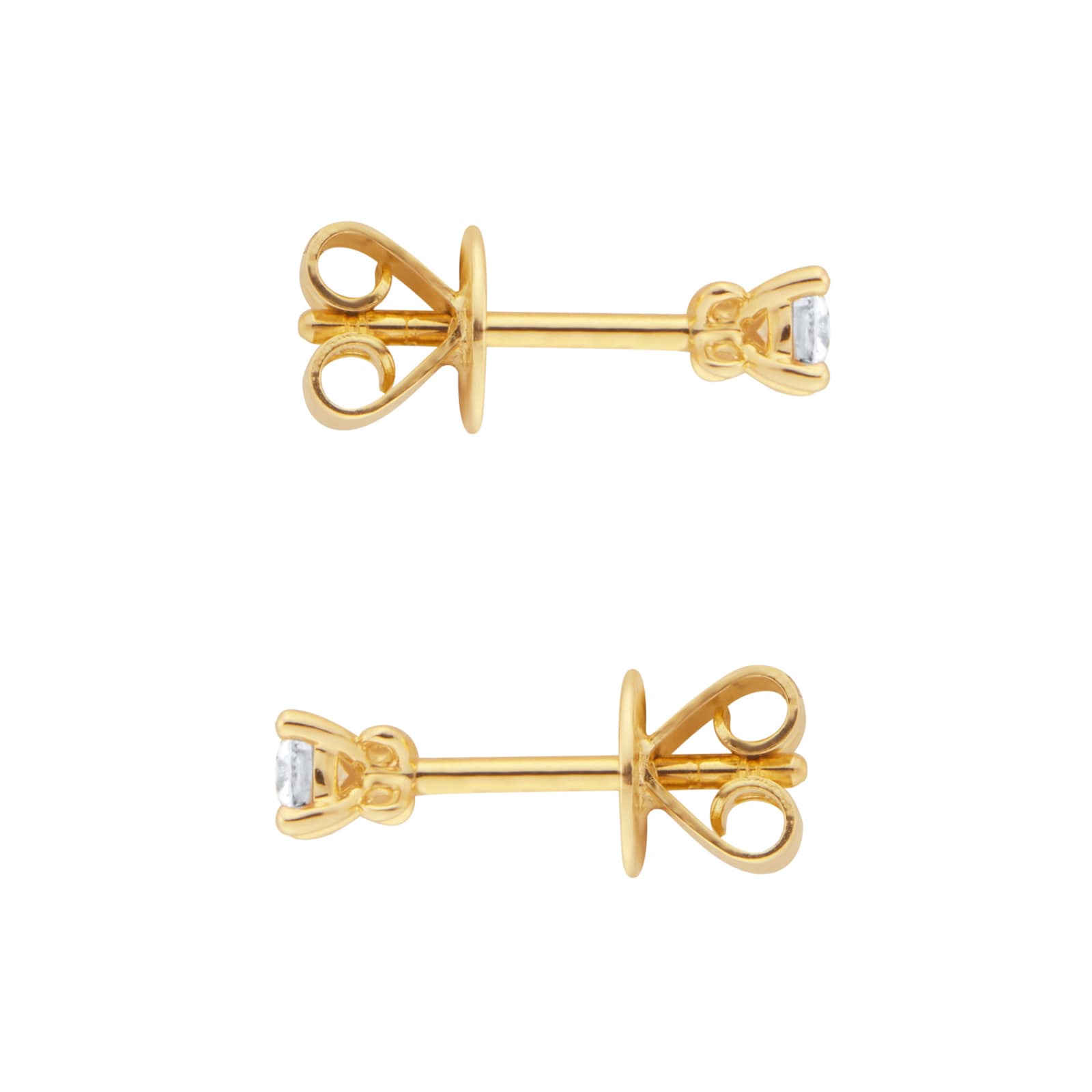 Goldsmiths 18ct Yellow Gold 0.15cttw Diamond 4 Claw Stud Earrings Goldsmiths 18ct Yellow Gold 0.15cttw Diamond 4 Claw Stud Earrings
