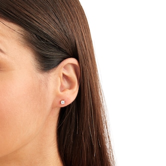 Goldsmiths 18ct Yellow Gold 0.50ct Diamond 4 Claw Stud Earrings Goldsmiths 18ct Yellow Gold 0.50ct Diamond 4 Claw Stud Earrings