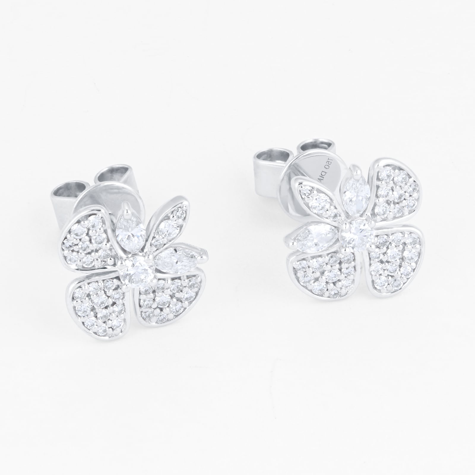 Mappin & Webb Vinea 18ct White Gold 0.65cttw Diamond Pave Petal Stud Earrings Mappin & Webb Vinea 18ct White Gold 0.65cttw Diamond Pave Petal Stud Earrings