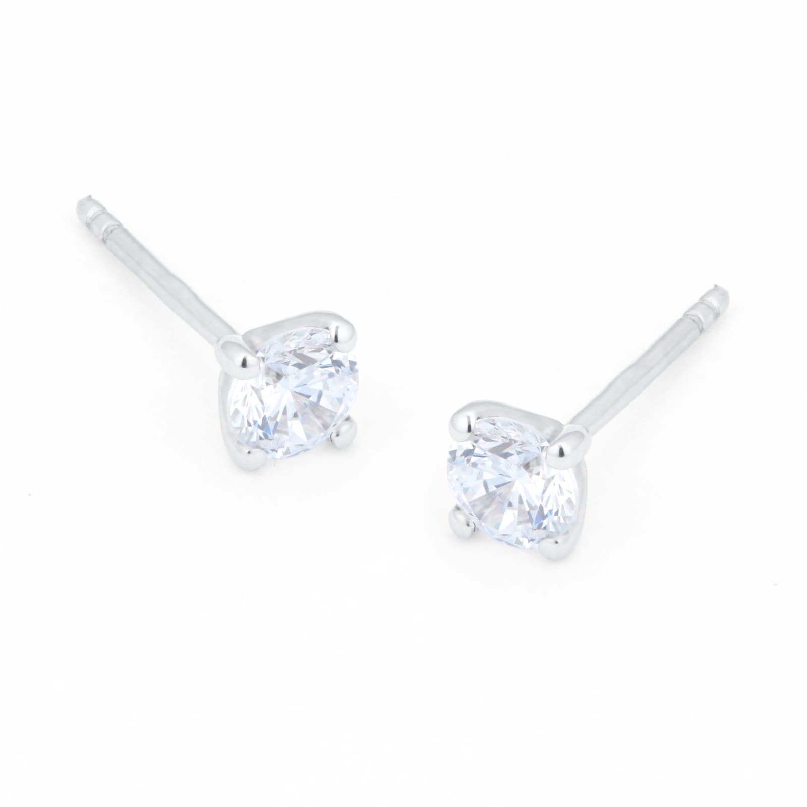 Goldsmiths 18ct White Gold 0.60cttw Solitaire Stud Earrings EX3137 ...