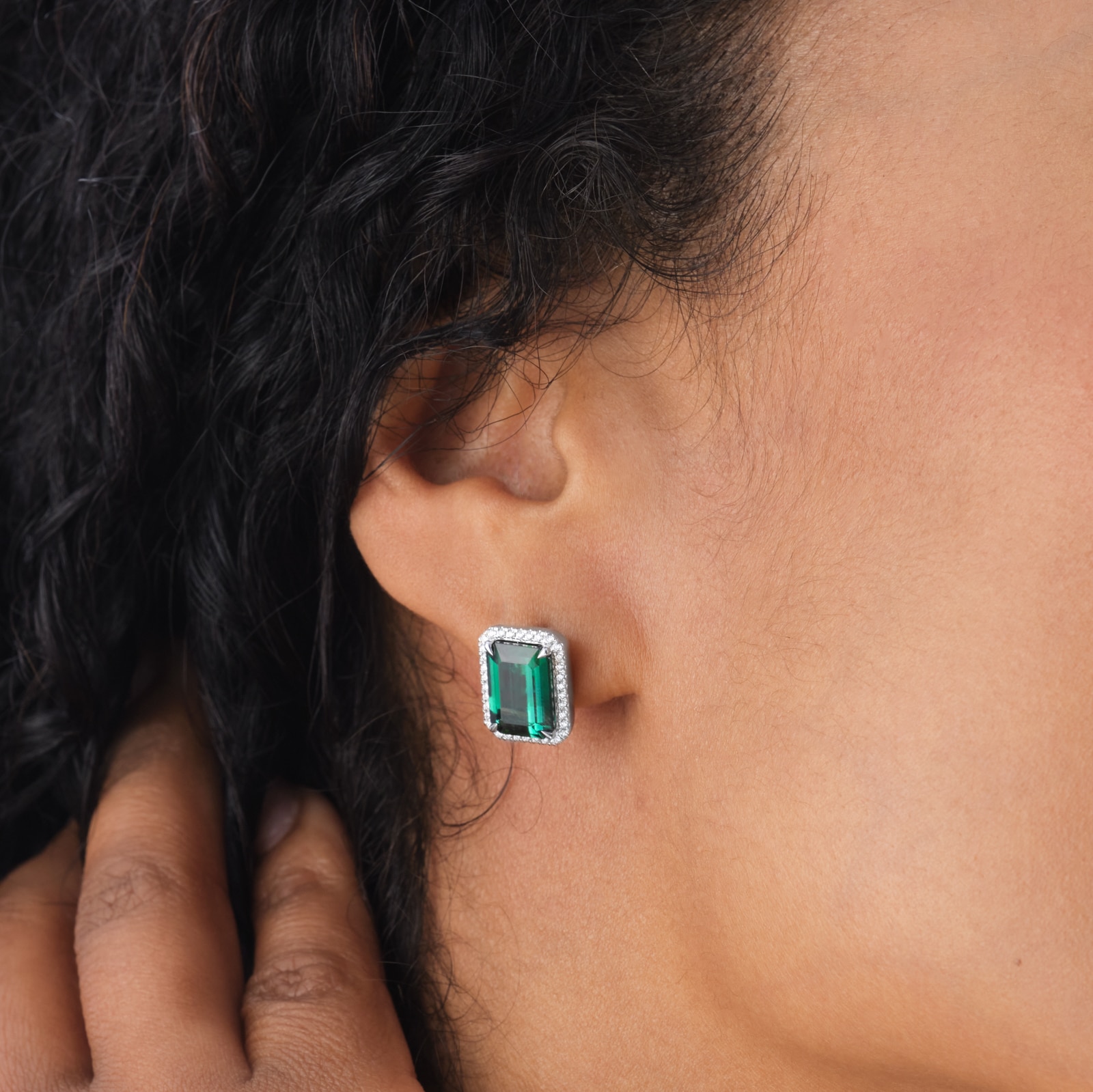 Goldsmiths 18ct White Gold Green Tourmaline and 0.24cttw Diamond Stud Earrings Goldsmiths 18ct White Gold Green Tourmaline and 0.24cttw Diamond Stud Earrings