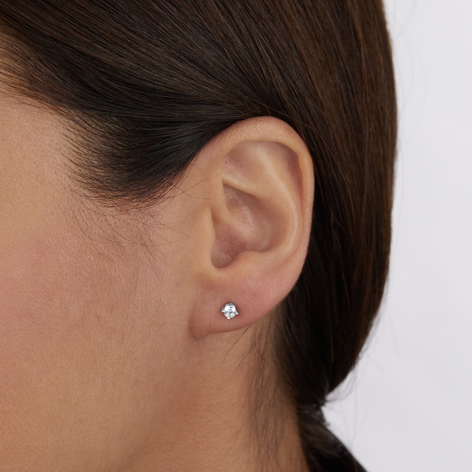 Goldsmiths 9ct White Gold 0.25cttw Diamond Stud Earrings