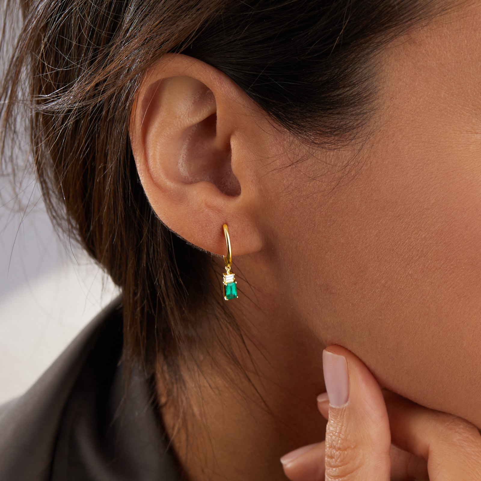 Goldsmiths 18ct Yellow Gold Emerald and 0.06cttw Diamond Hoop Earrings