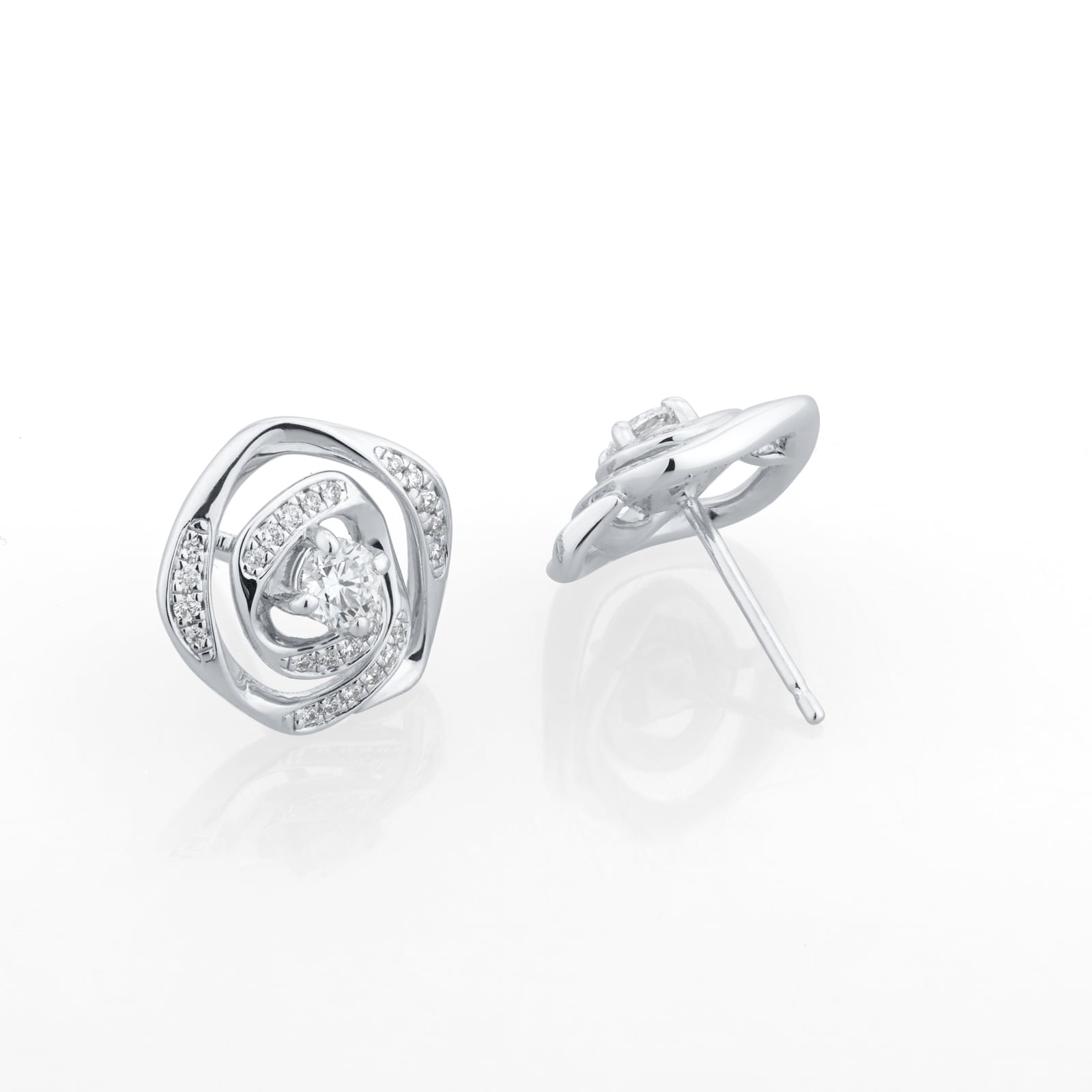Mappin & Webb Limited Edition 18ct White Gold 0.51cttw Diamond Stud Earrings Mappin & Webb Limited Edition 18ct White Gold 0.51cttw Diamond Stud Earrings