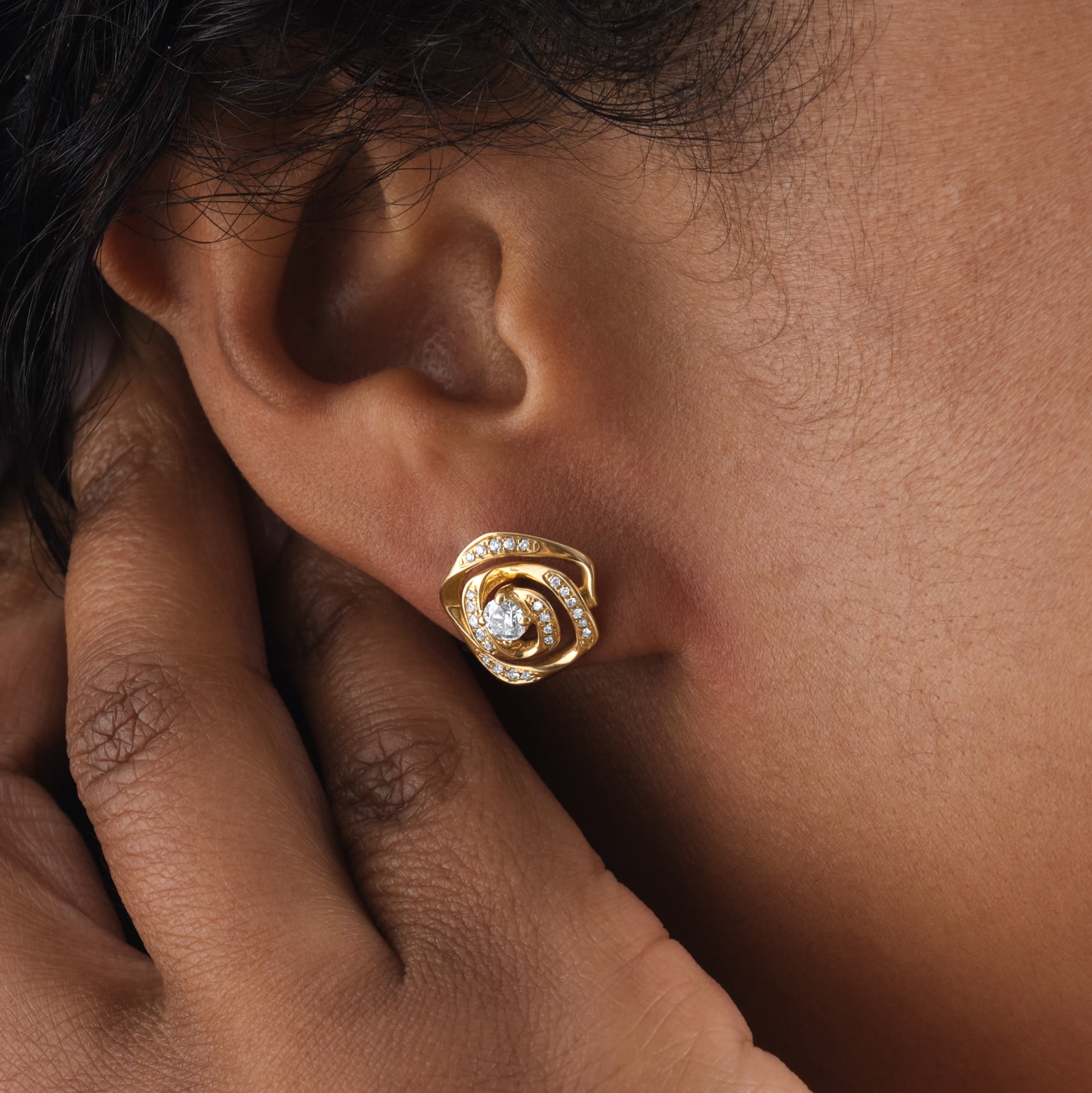 Mappin & Webb Limited Edition 18ct Yellow Gold 0.51cttw Diamond Stud Earrings Mappin & Webb Limited Edition 18ct Yellow Gold 0.51cttw Diamond Stud Earrings