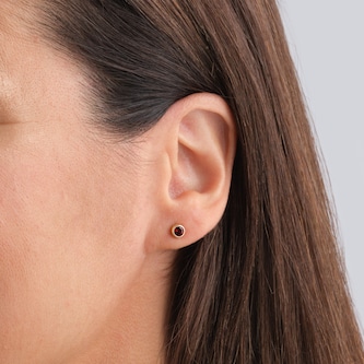 Goldsmiths 9ct Yellow Gold Garnet Birthstone Stud Earrings