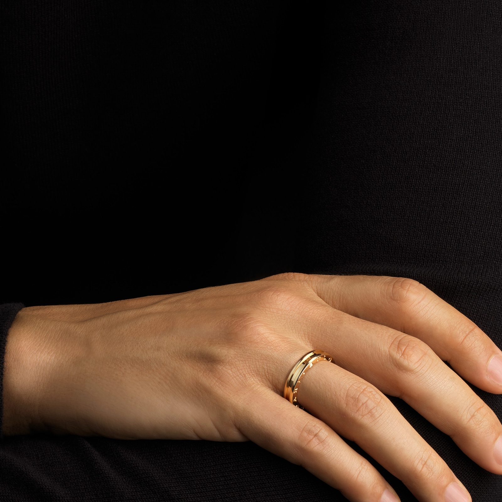 Bvlgari Jewelry 18k Yellow Gold B.ZERO1 1 Band Ring - Size 6.25