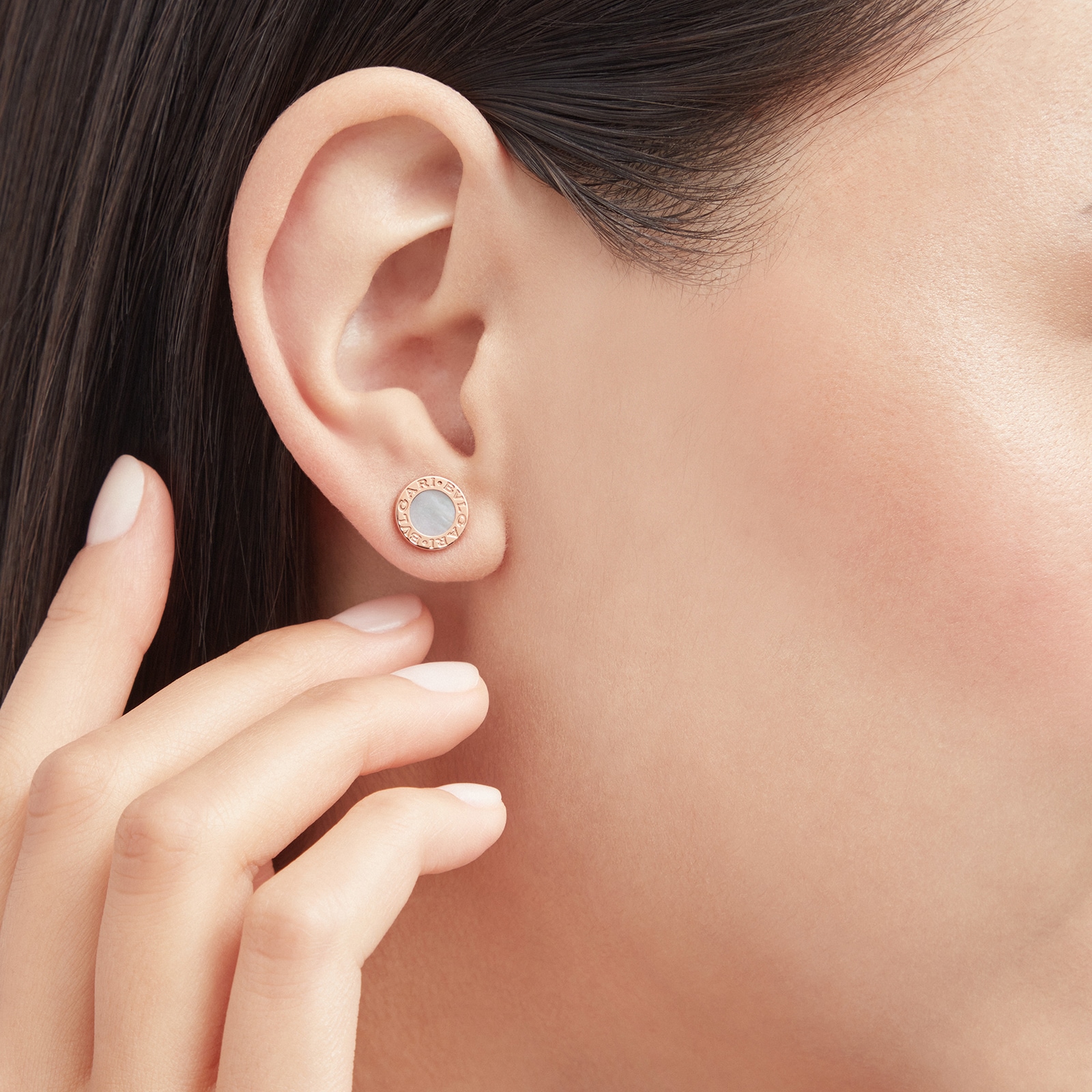 Bvlgari Jewelry 18k Rose Gold Bvlgari Bvlgari Mother of Pearl Single Stud Earring