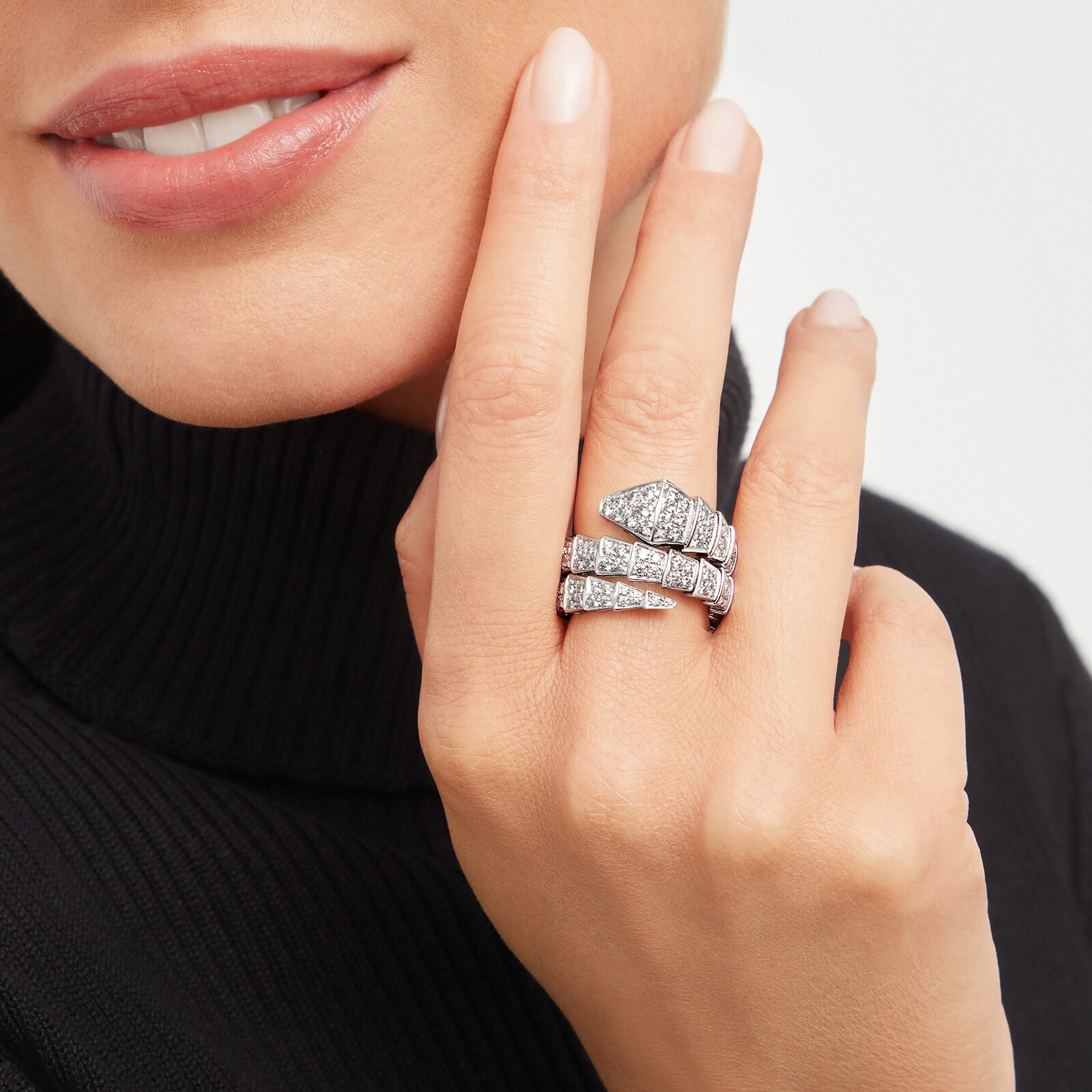 Bvlgari Jewelry 18k White Gold Serpenti Viper 2.77cttw 2 Row Full Pave Diamond Ring - Size Medium