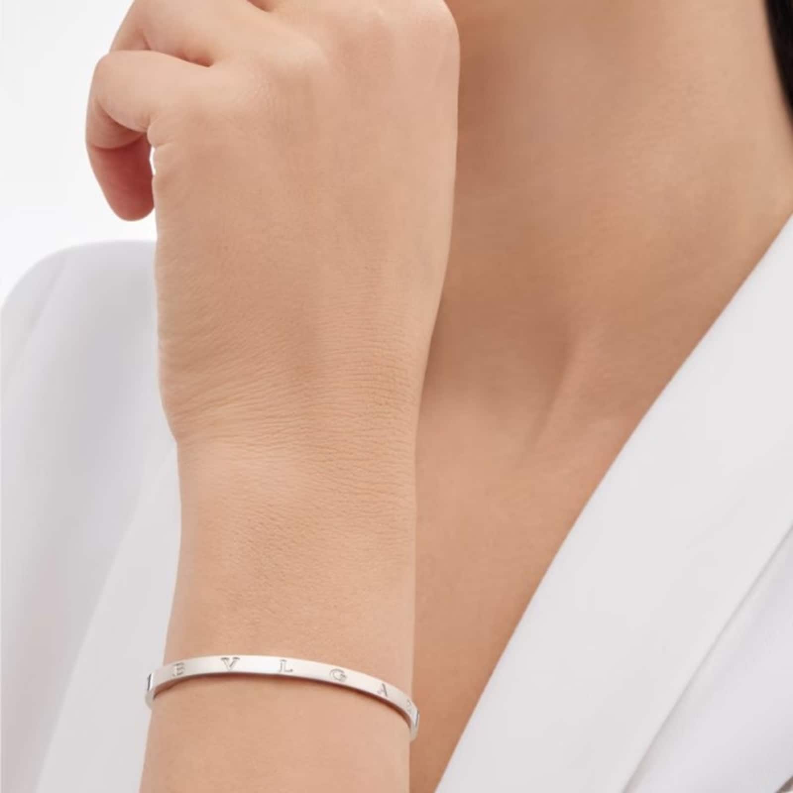 Bvlgari Jewelry 18k White Gold Bvlgari Bvlgari Bangle Size M/L